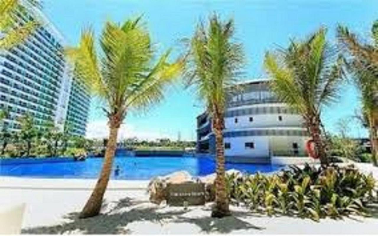 Azure C2 Balcony Wifi Near Mall Airport Multiple Units Paranaque City Екстериор снимка
