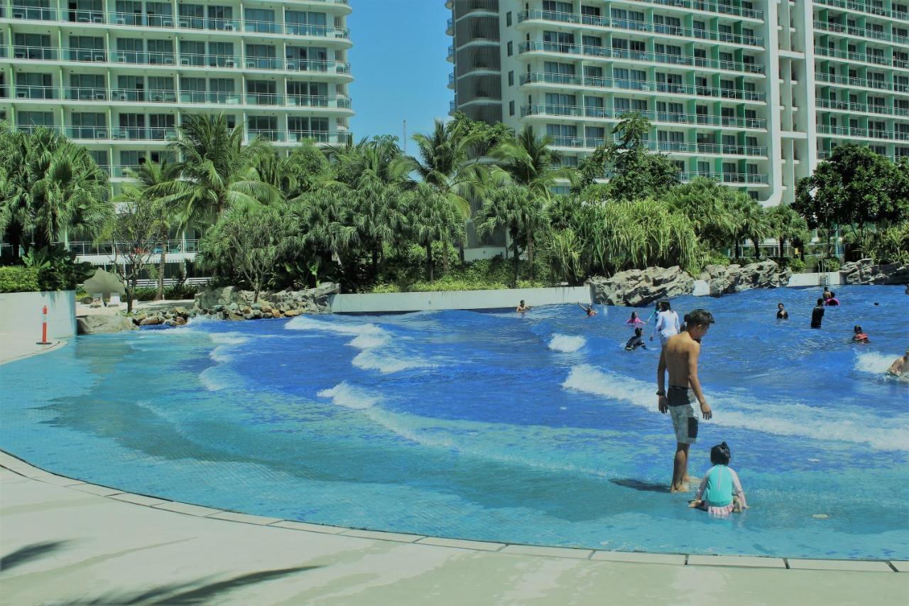 Azure C2 Balcony Wifi Near Mall Airport Multiple Units Paranaque City Екстериор снимка